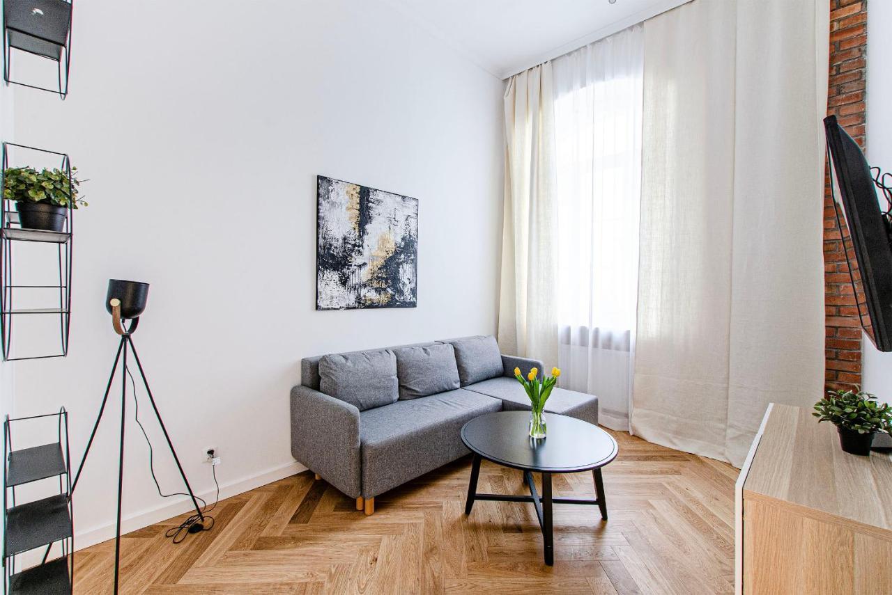 Smart Rental Management Apartments - City Center Wroclaw Exterior photo